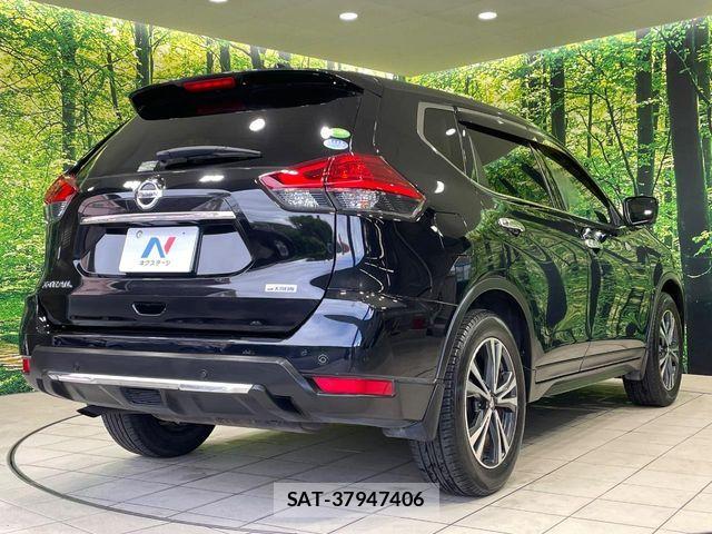 Nissan X-TRAIL 2017-07 8686980-17