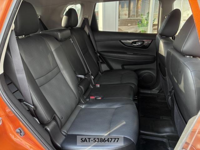 Nissan X-TRAIL 2017-06 8686982-14