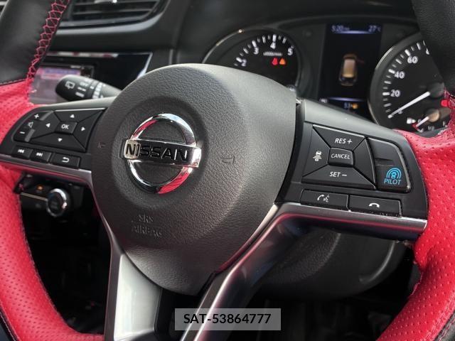 Nissan X-TRAIL 2017-06 8686982-25
