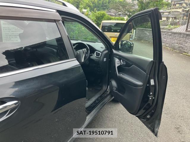 Nissan X-TRAIL 2016-03 8747016-8