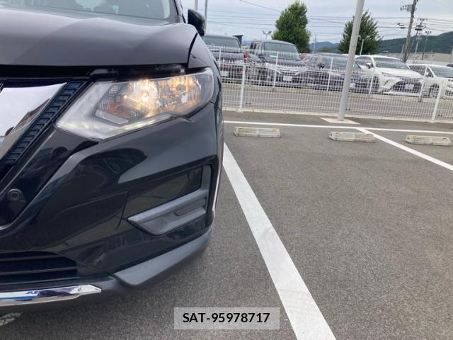 Nissan X-TRAIL 2018-04 8747011-4