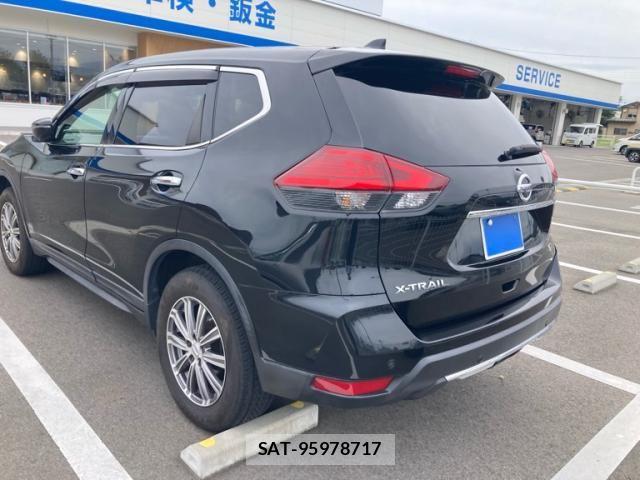 Nissan X-TRAIL 2018-04 8747011-6