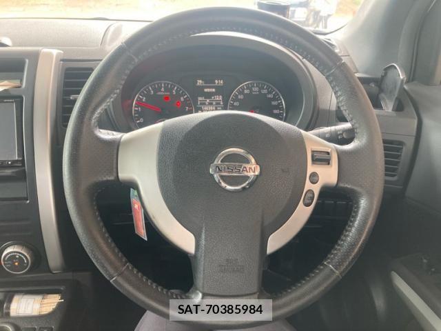 Nissan X-TRAIL 2013-09 8747018-13