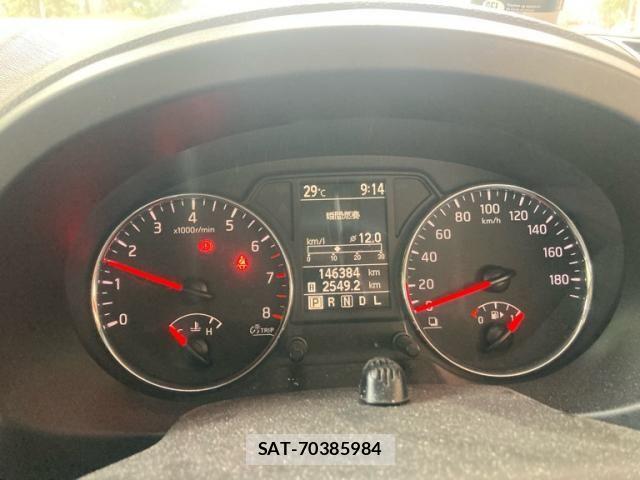 Nissan X-TRAIL 2013-09 8747018-14
