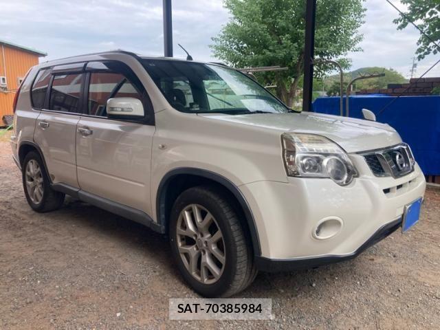 Nissan X-TRAIL 2013-09 8747018-1