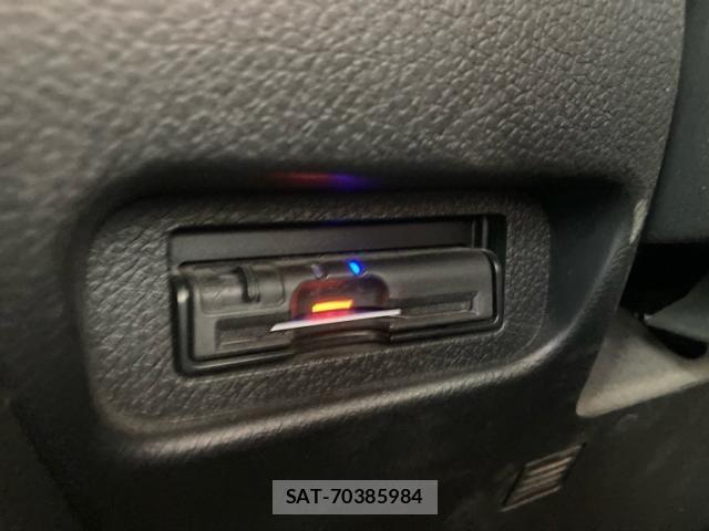 Nissan X-TRAIL 2013-09 8747018-18