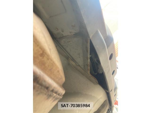 Nissan X-TRAIL 2013-09 8747018-22