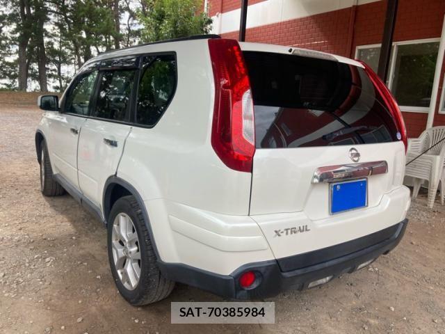 Nissan X-TRAIL 2013-09 8747018-3
