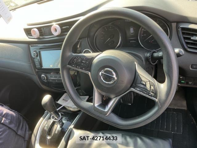 Nissan X-TRAIL 2017-12 8747014-12