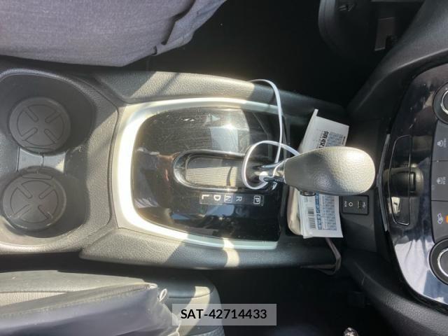 Nissan X-TRAIL 2017-12 8747014-21