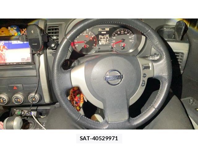 Nissan X-TRAIL 2013-01 8747019-9
