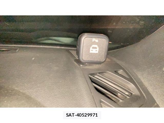 Nissan X-TRAIL 2013-01 8747019-8