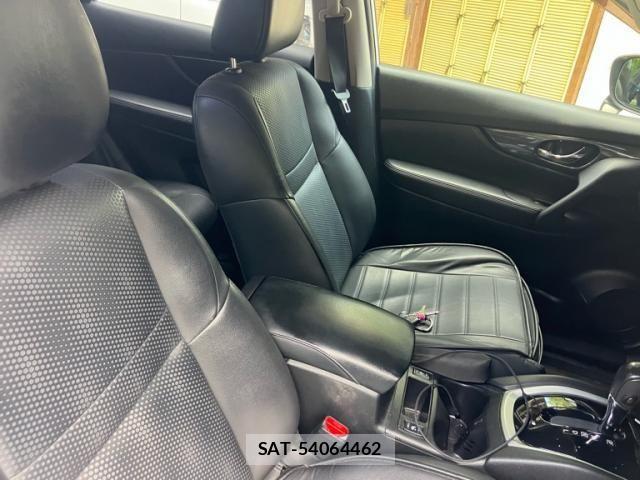Nissan X-TRAIL 2016-10 8747017-16
