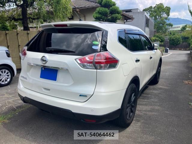 Nissan X-TRAIL 2016-10 8747017-3
