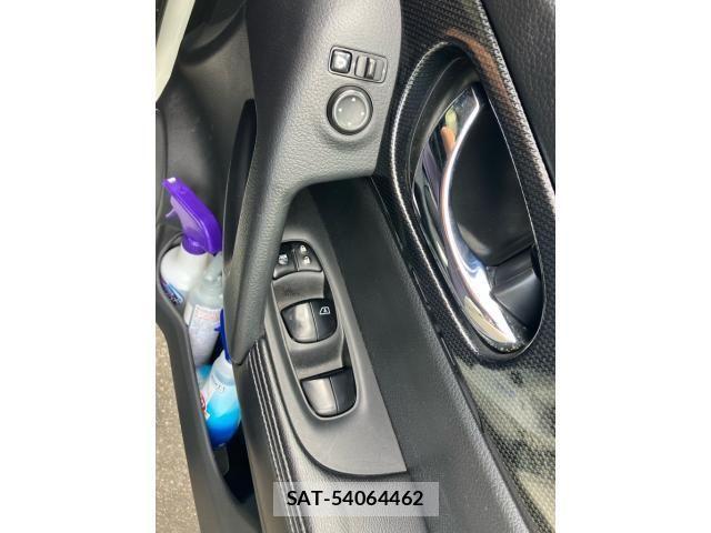 Nissan X-TRAIL 2016-10 8747017-6