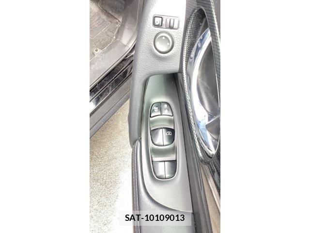 Nissan X-TRAIL 2016-03 8747015-8