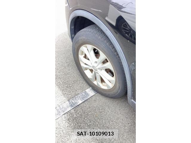 Nissan X-TRAIL 2016-03 8747015-5