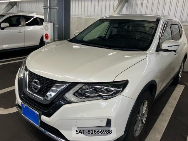 Nissan X-TRAIL 2018-05 8747013-1
