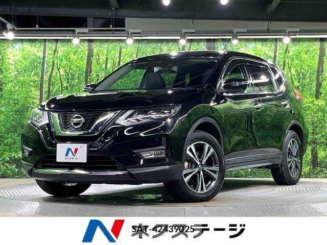 Nissan X-TRAIL 2017-08 8782724-0