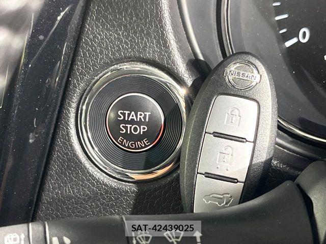 Nissan X-TRAIL 2017-08 8782724-5