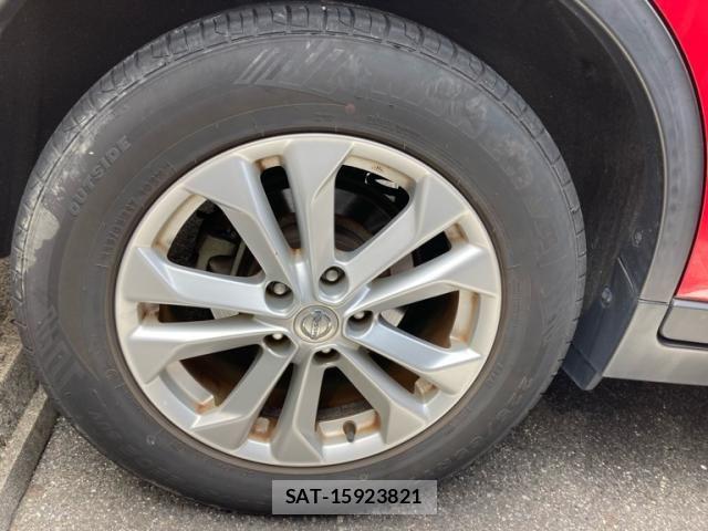 Nissan X-TRAIL 2016-04 8782726-5