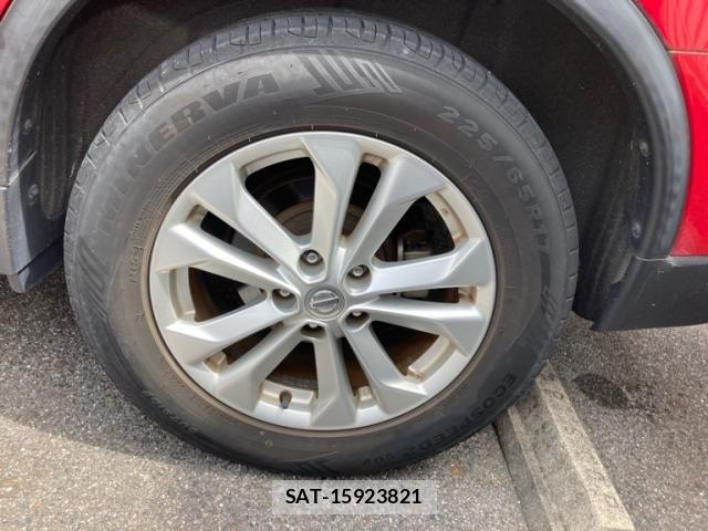Nissan X-TRAIL 2016-04 8782726-6