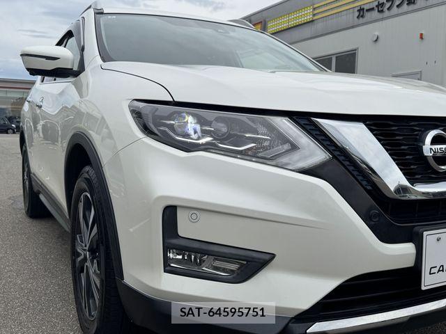 Nissan X-TRAIL 2018-03 8782725-23