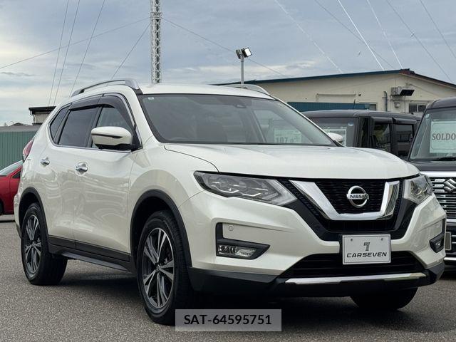 Nissan X-TRAIL 2018-03 8782725-3