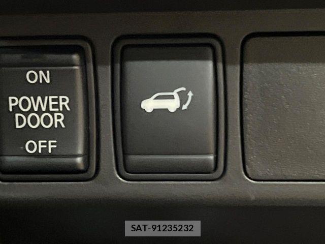 Nissan X-TRAIL 2018-10 8797990-5