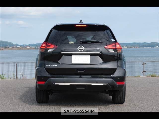Nissan X-TRAIL 2020-11 8832632-4