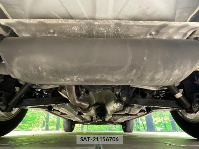 Nissan X-TRAIL 2015-10 8832633-18