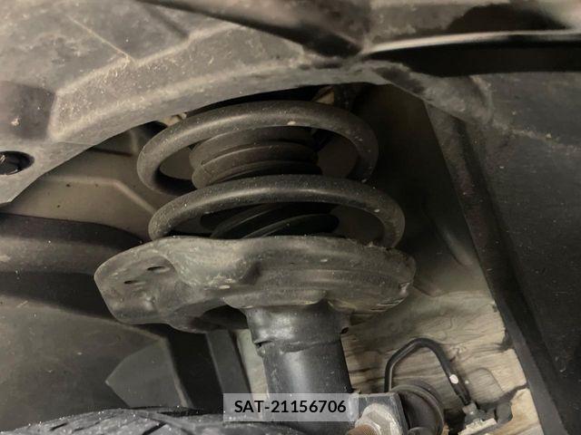 Nissan X-TRAIL 2015-10 8832633-19