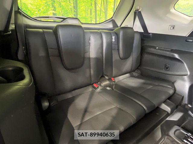 Nissan X-TRAIL 2014-08 8832634-9