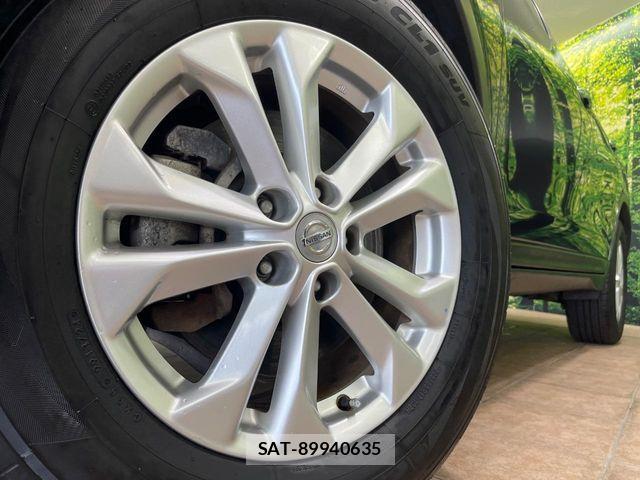 Nissan X-TRAIL 2014-08 8832634-13