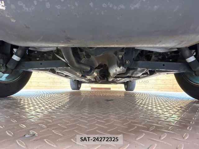 Nissan X-TRAIL 2018-06 8832631-18