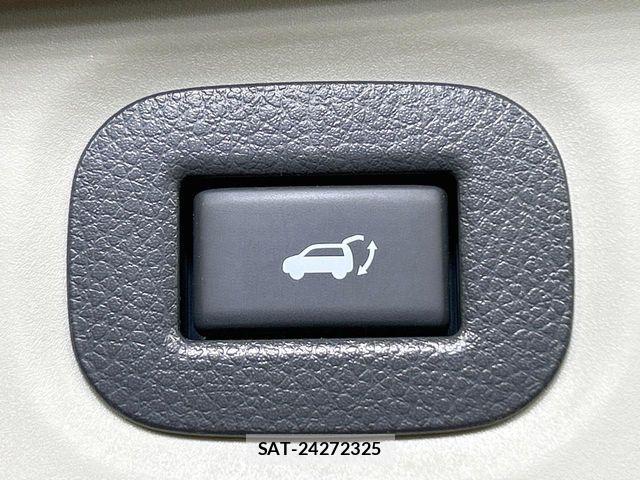 Nissan X-TRAIL 2018-06 8832631-6