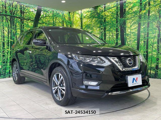 Nissan X-TRAIL 2018-06 8832635-15