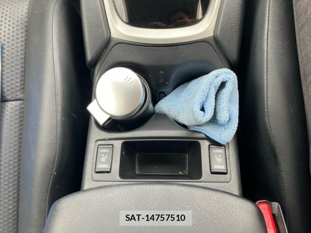 Nissan X-TRAIL 2015-12 8832636-23