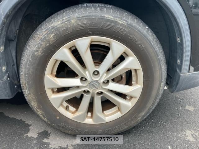 Nissan X-TRAIL 2015-12 8832636-25