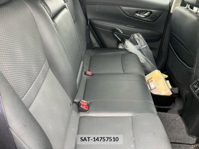 Nissan X-TRAIL 2015-12 8832636-6