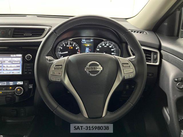 Nissan X-TRAIL 2016-08 8851167-10