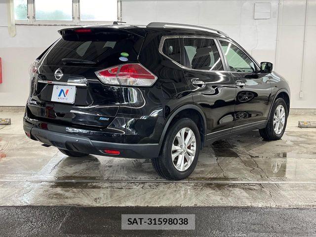 Nissan X-TRAIL 2016-08 8851167-16