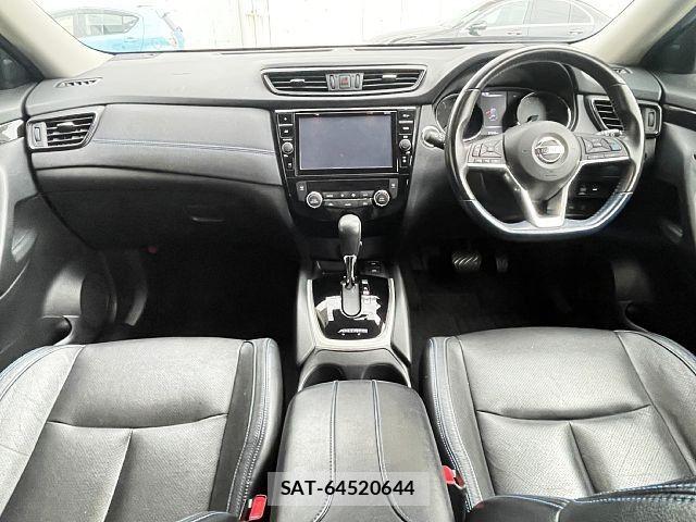 Nissan X-TRAIL 2019-09 8851164-1