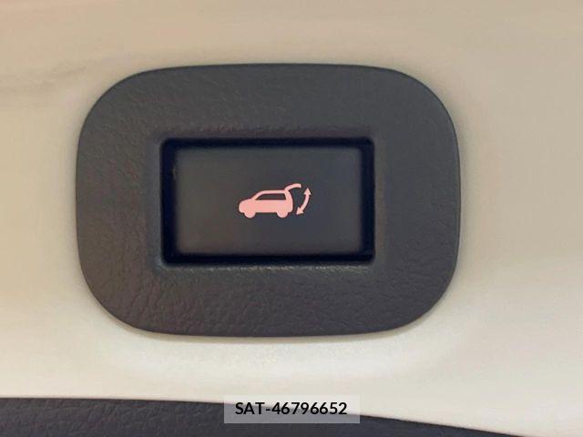 Nissan X-TRAIL 2014-08 8851169-6
