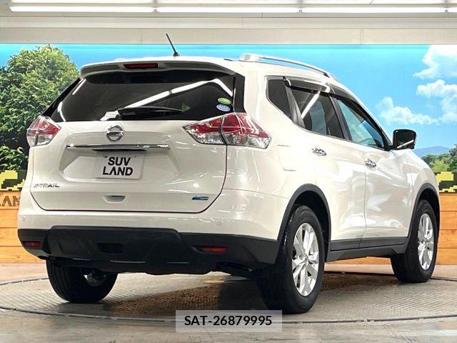 Nissan X-TRAIL 2015-12 8851166-16