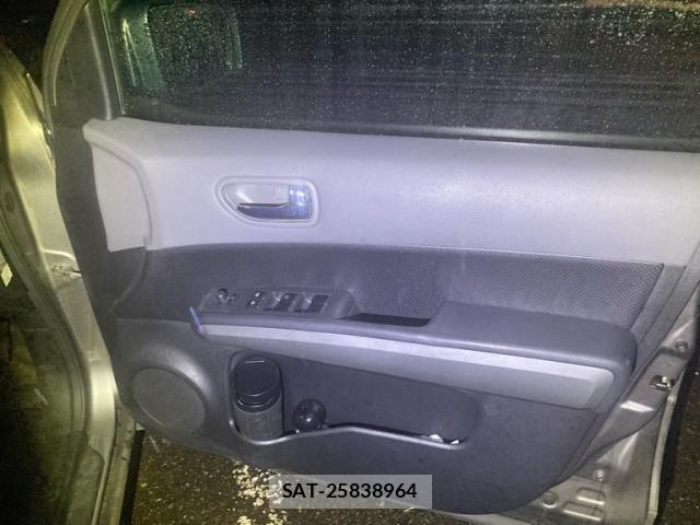 Nissan X-TRAIL 2009-01 8883091-12