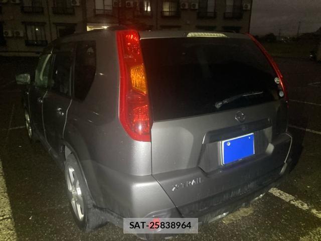 Nissan X-TRAIL 2009-01 8883091-3