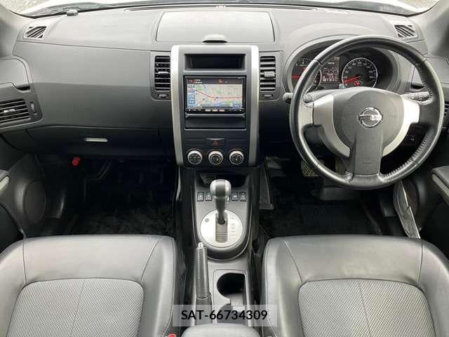 Nissan X-TRAIL 2012-02 762800-1