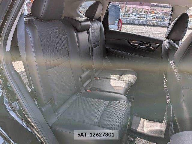 Nissan X-TRAIL 2018-07 3911592-10