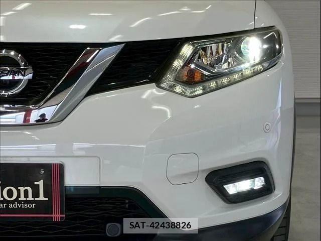 Nissan X-TRAIL 2016-10 4052314-9